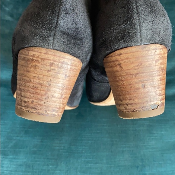 Isabel Marant black suede “Dicker” boot - Picture 7 of 9